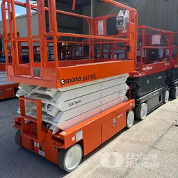 2018 Snorkel S4732E Scissor Lift