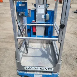2018 Genie GR-20 Self-Propelled One-Person Lift