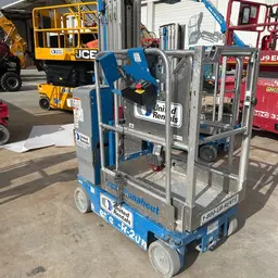 2018 Genie GR-20 Self-Propelled One-Person Lift