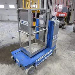 2019 Genie GR-20 Self-Propelled One-Person Lift