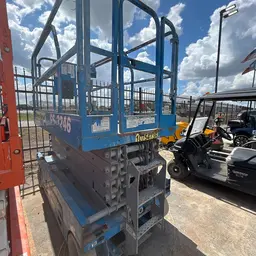 2018 Genie GS-3246 Scissor Lift
