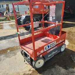 2018 Skyjack SJ16 Self-Propelled One-Person Lift