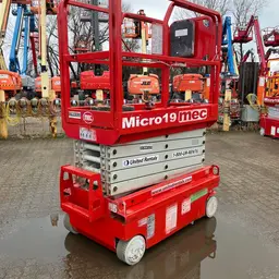 2018 MEC MICRO 19 Scissor Lift