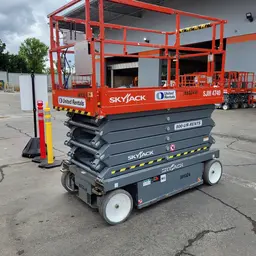 2017 Skyjack SJIII4740 Scissor Lift