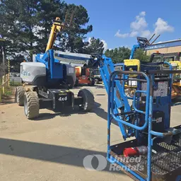 2018 Genie Z-60/37FE Articulating Boom Lift