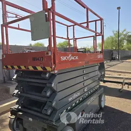2017 Skyjack SJIII4740 Scissor Lift