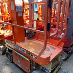 2018 JLG 1230ES Self-Propelled One-Person Lift