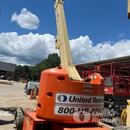2018 JLG E450AJ Articulating Boom Lift