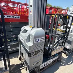 2018 JLG 20MVL Self-Propelled One-Person Lift