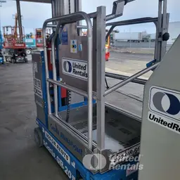 2019 Genie GR-20 Self-Propelled One-Person Lift