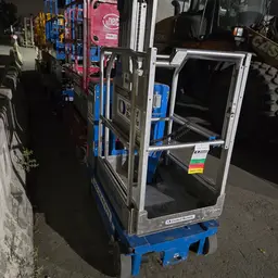 2018 Genie GR-20 Self-Propelled One-Person Lift
