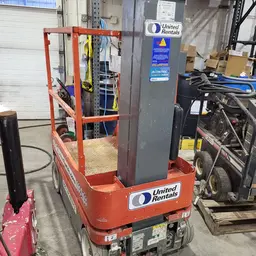 2015 Skyjack SJ12 Self-Propelled One-Person Lift