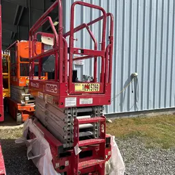 2019 MEC MICRO 26 Scissor Lift