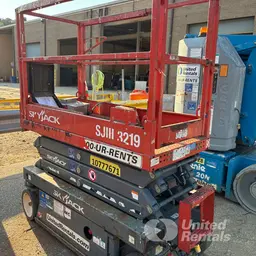 2018 Skyjack SJIII3219 Scissor Lift