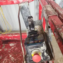2019 MEC MICRO 19 Scissor Lift