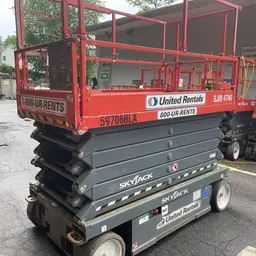2018 Skyjack SJIII4740 Scissor Lift