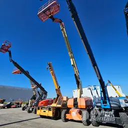 2018 JLG 860SJ Boom Lift